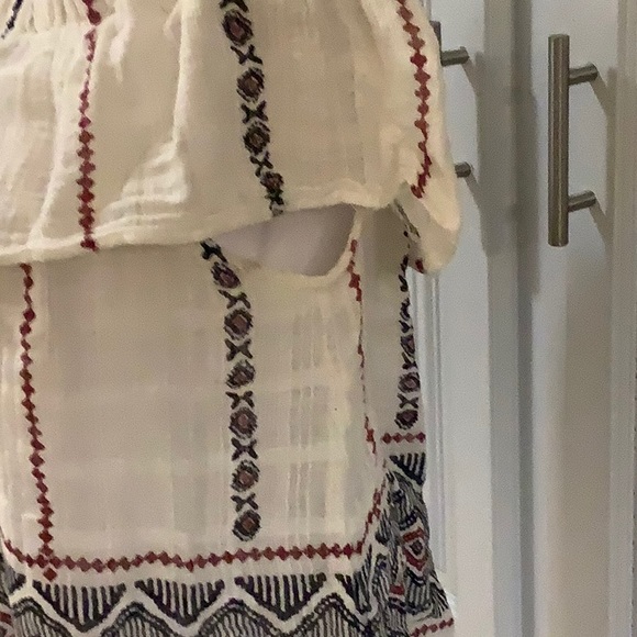 Woman’s peasant blouse - Picture 4 of 6